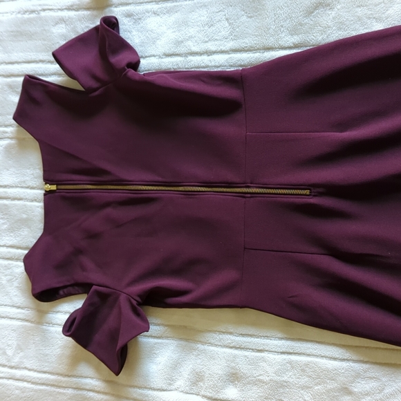 Express cold shoulder midi dress - size 0 - Picture 10 of 11